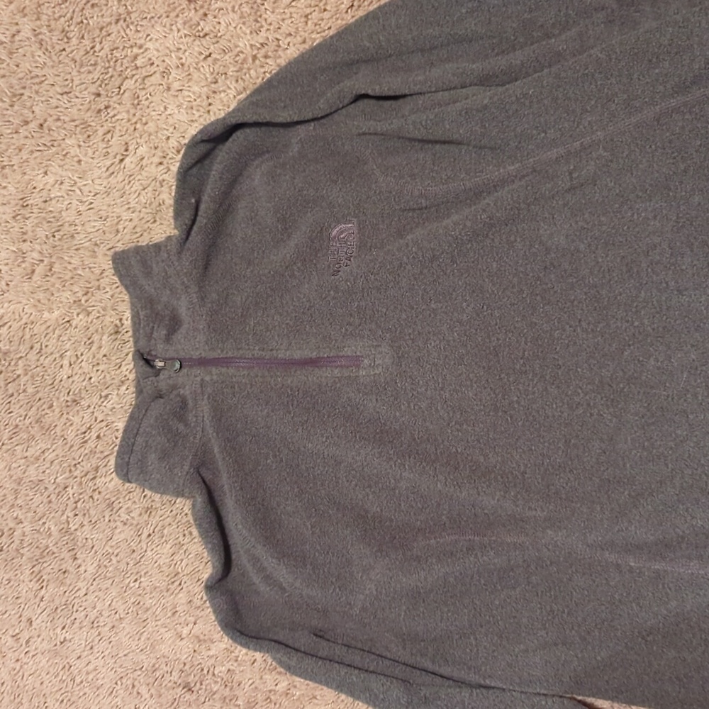 North Face Heather Grey 1/4 zip fleece